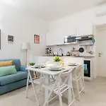 Cozy 1 Bdr - Downtown Navigli, Duomo Apartman *