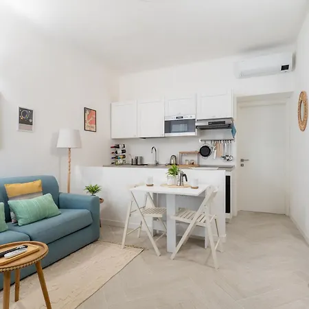 Cozy 1 Bdr - Downtown Navigli, Duomo 아파트