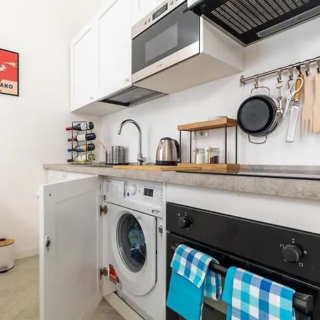 Cozy 1 Bdr - Downtown Navigli, Duomo * Milánó
